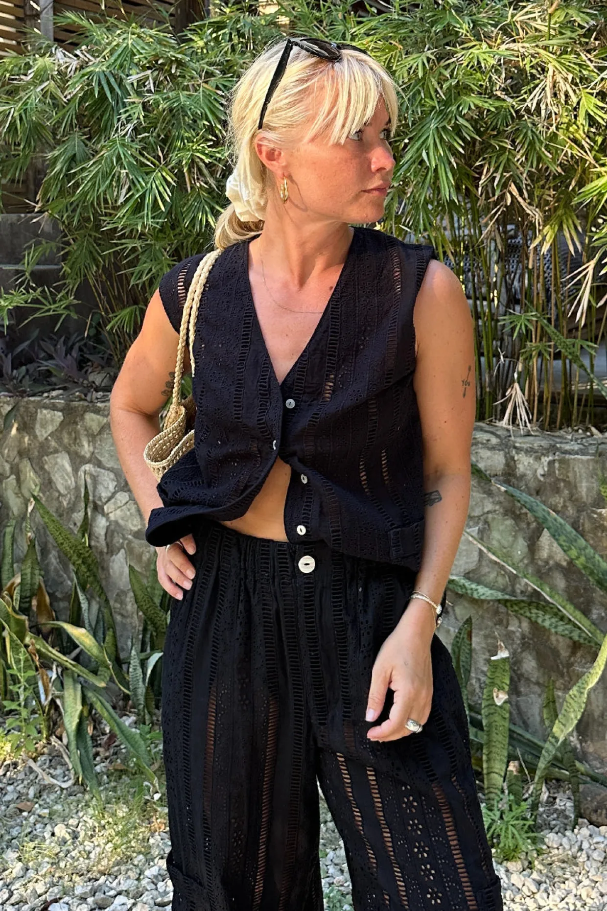 alys vest - black broderie