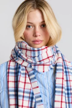bonnie check scarf in responsible wool