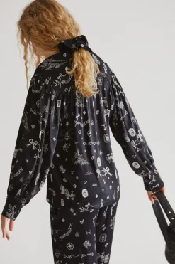 clairo blouse - symbol print