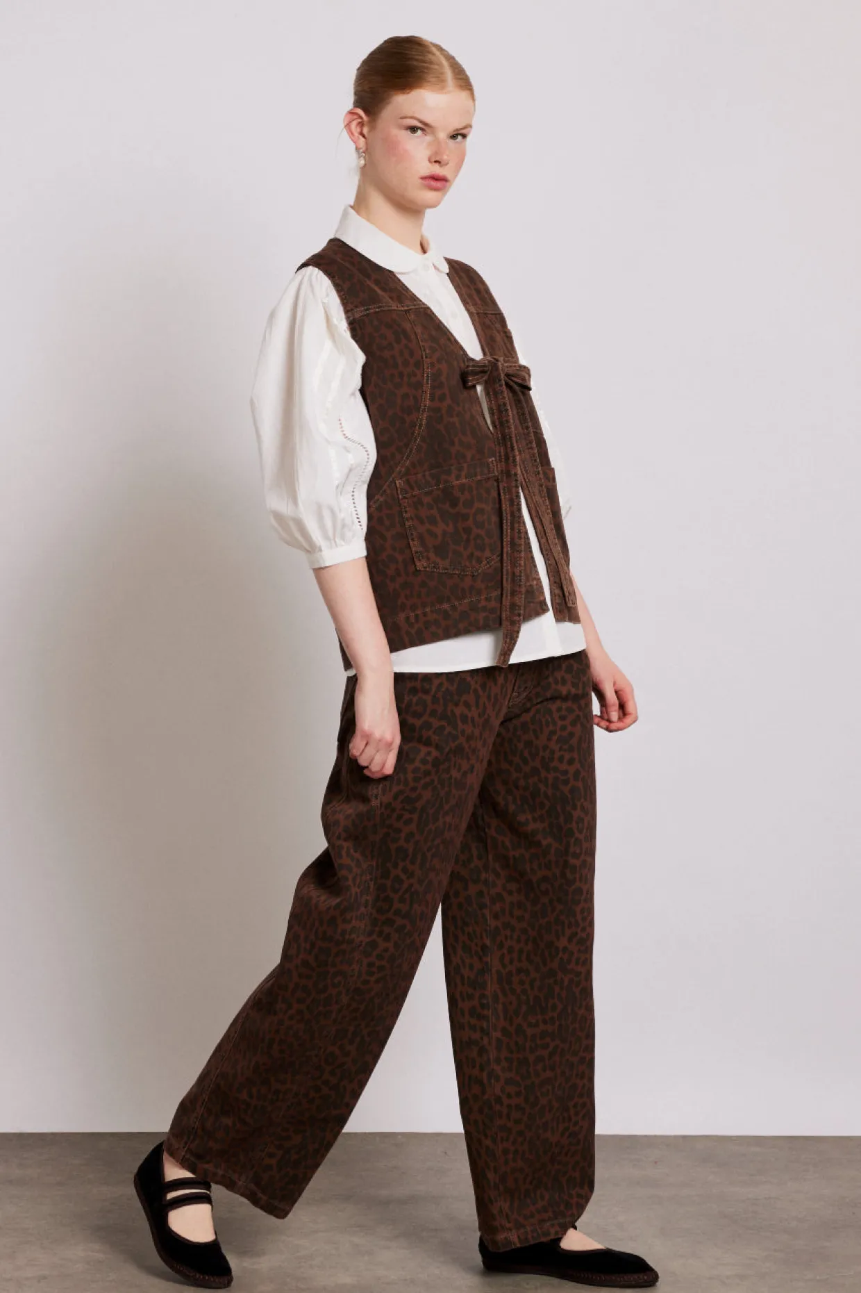 dilly denim gilet - dark leopard