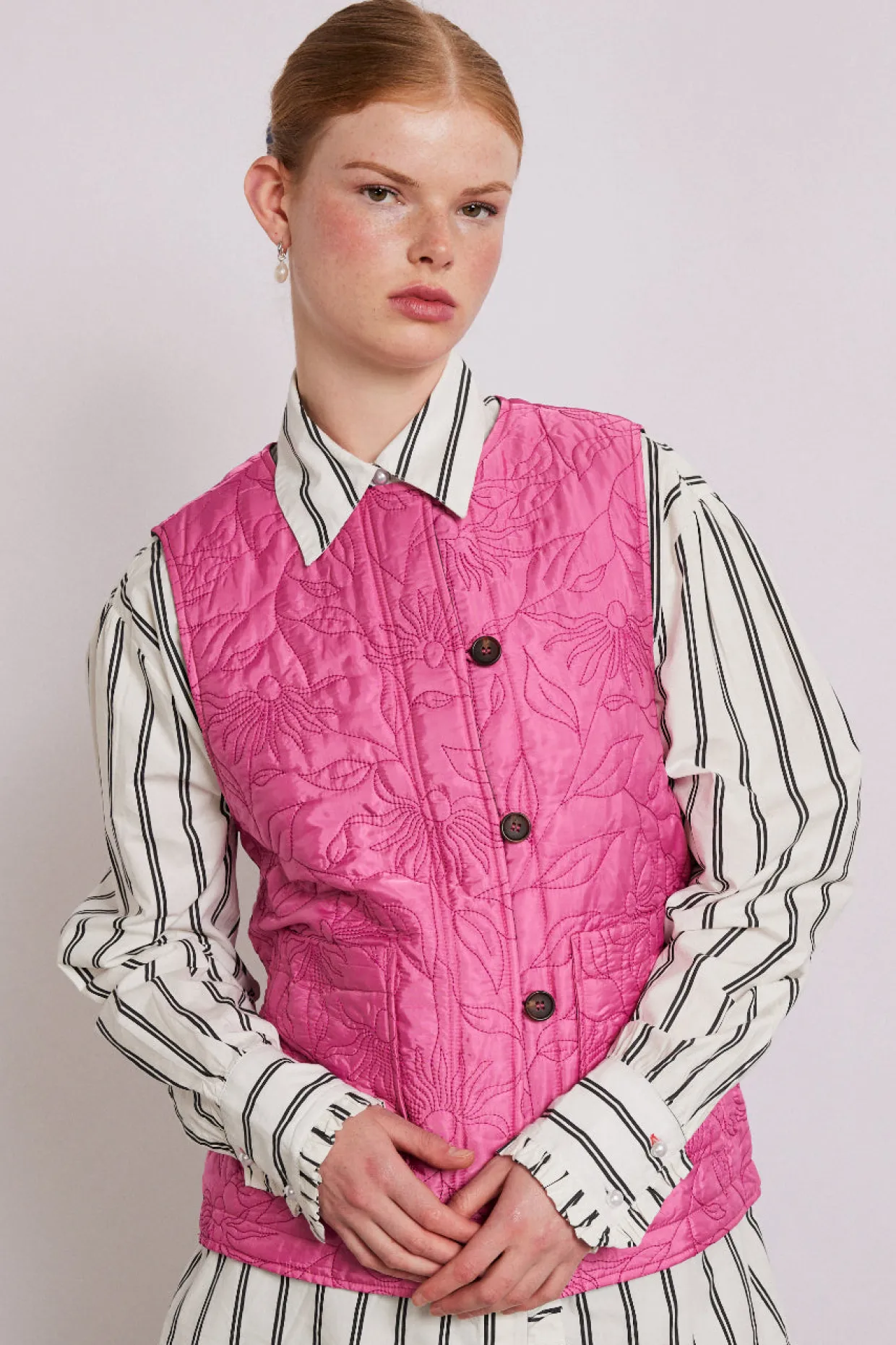 georgie reversible gilet - pink satin