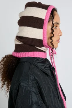 hood in cream u0026 choc with pink tie