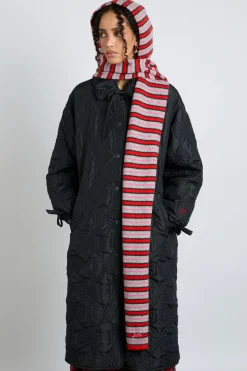 hooded scarf in stripe