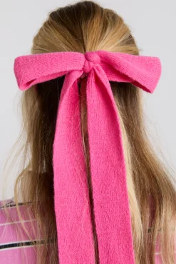 knitted hair bow in pink