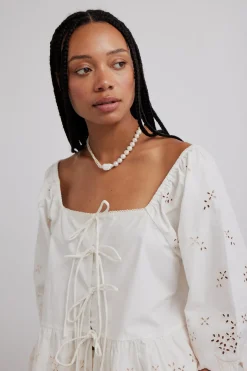 lana blouse - broderie