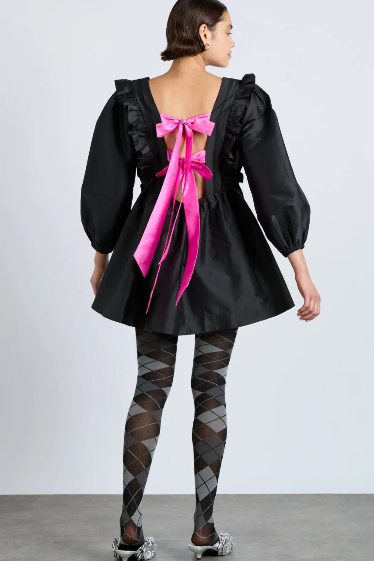 piarra mini smock dress - black with pink bows