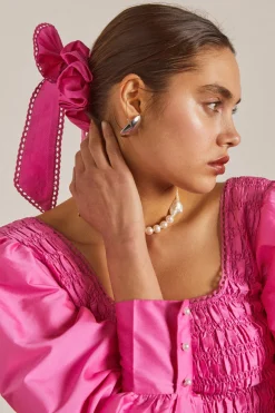 pink taffetta bow scrunchie