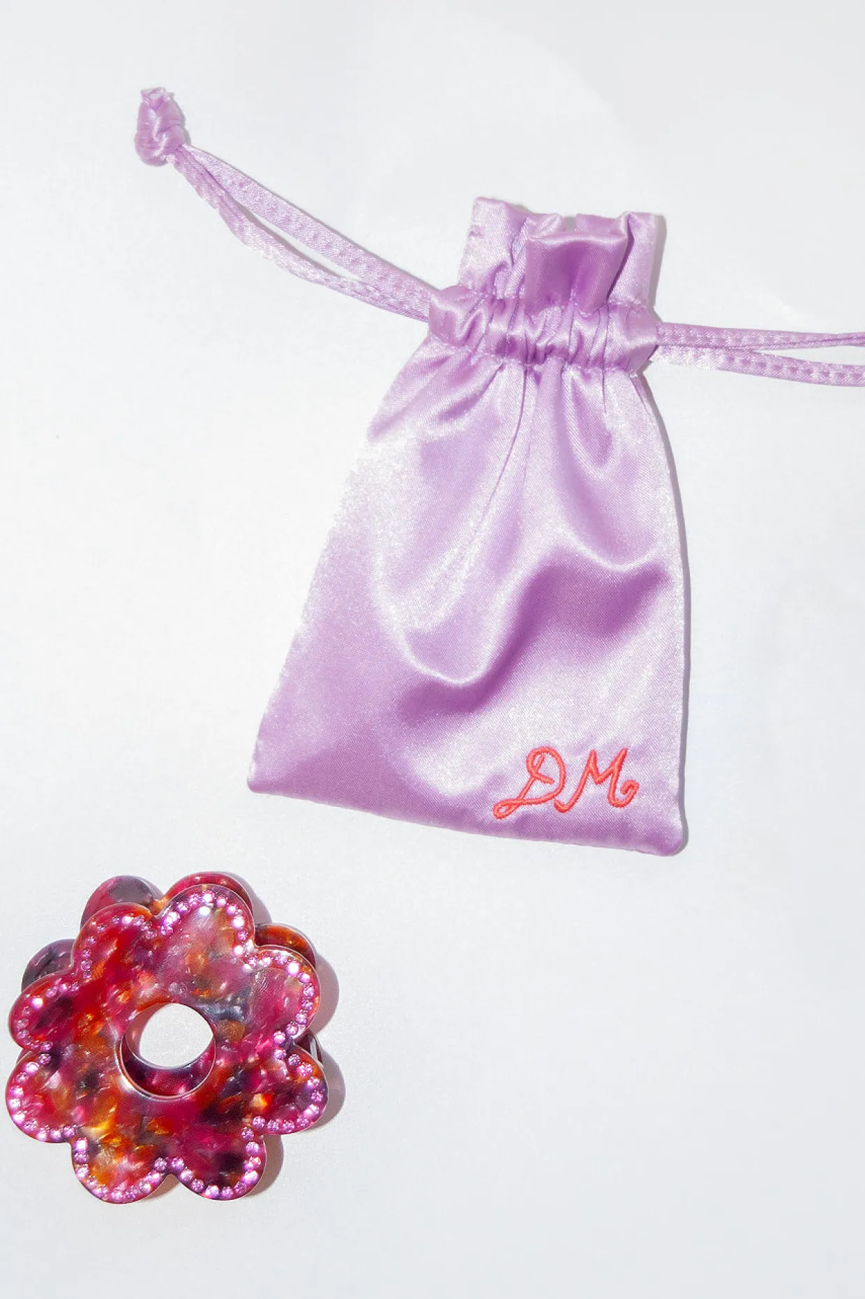 recycled acetate daisy tortoiseshell hair clip
